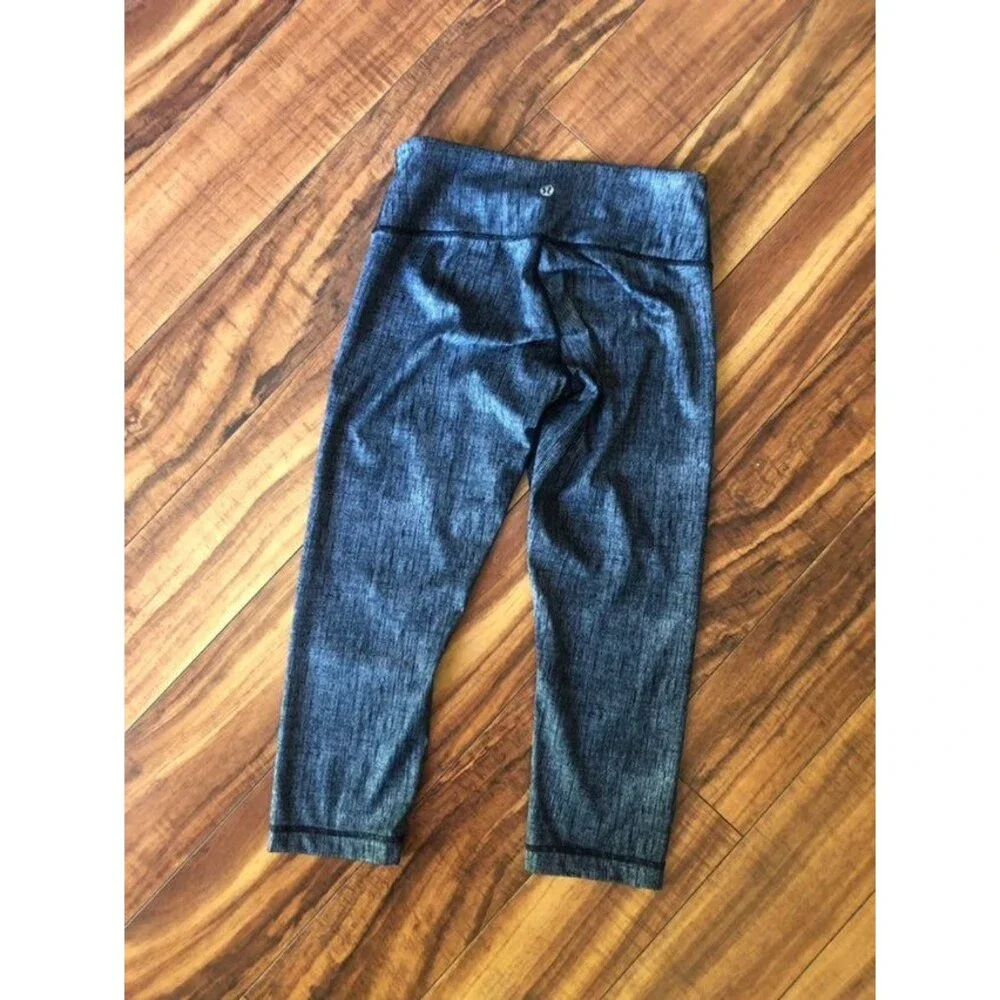 Lululemon Cropped Leggings